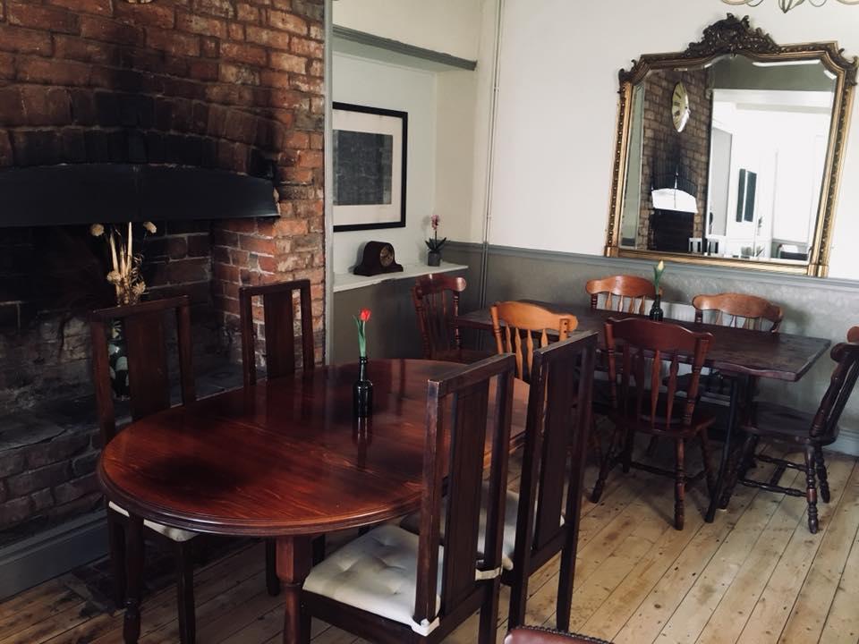 The Cross Keys Hotel Llanymynech Екстериор снимка